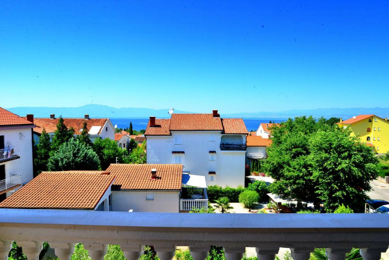 Villa Rea Malinska Exteriör bild